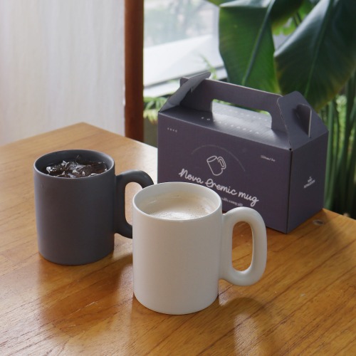 노버머그컵 2p(블랙/화이트)